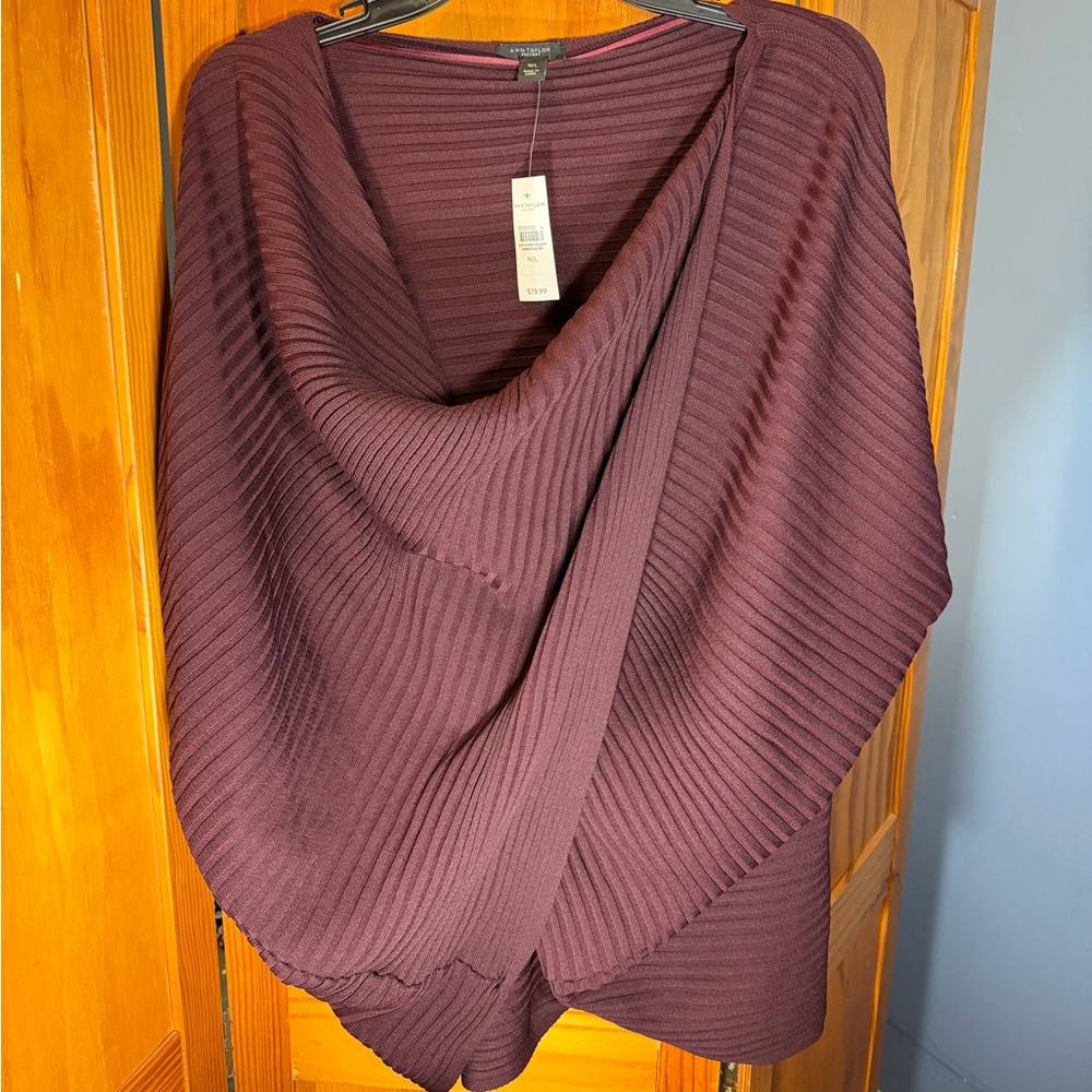 Ann Taylor Ribbed Drape-Front Short Sleeve Knit Top - Dark Maroon Size M/L